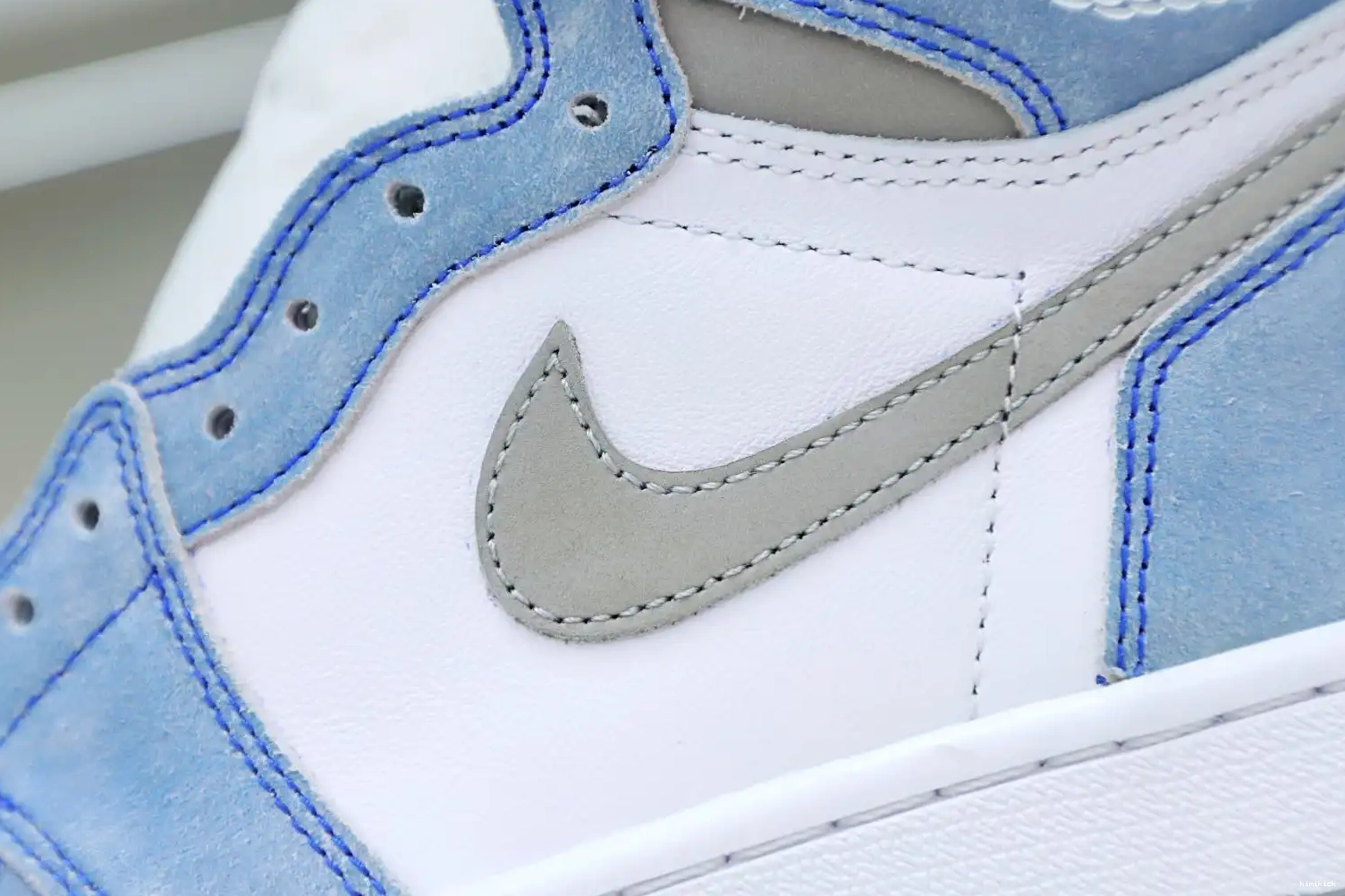 AIR JORDAN 1 HIGH Kimikick OG 'HYPER RETRO ROYAL' 0522
